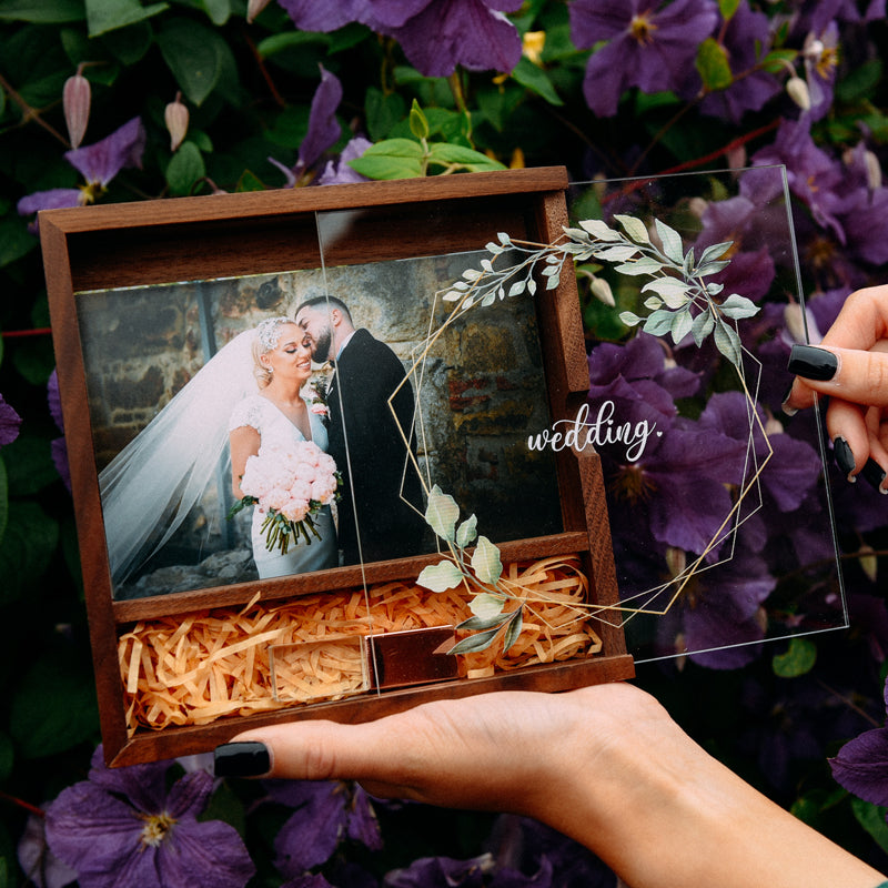 Cutie din lemn cu capac glisant pentru stick și poze 10/15cm