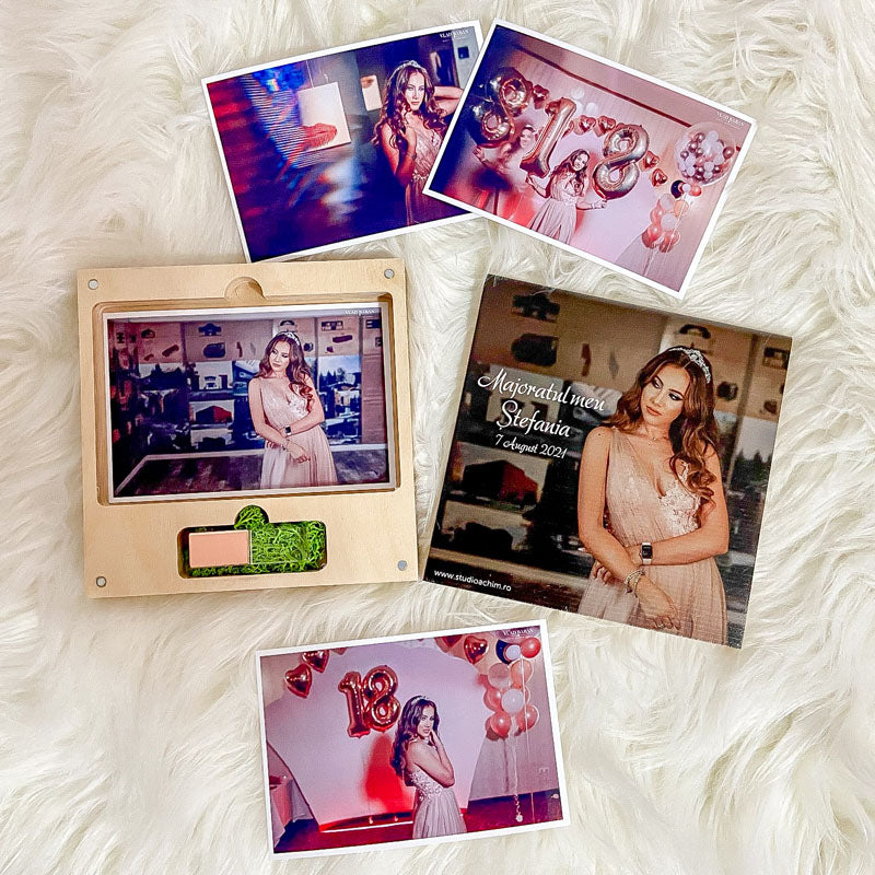 Cutie stick personalizat si poze 10 x 15