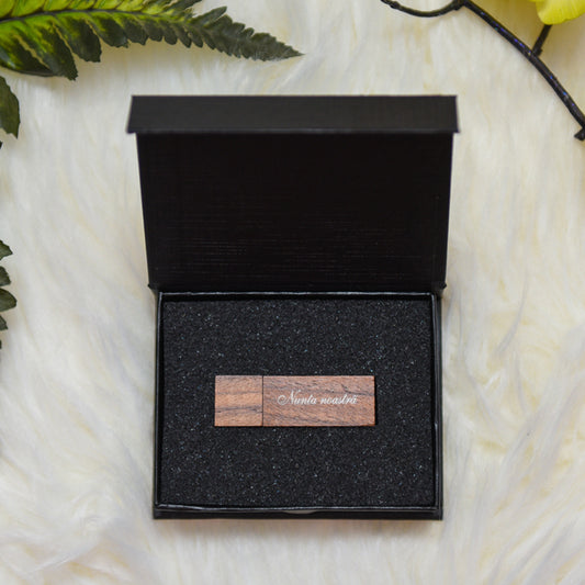 Cutie stick usb nunta