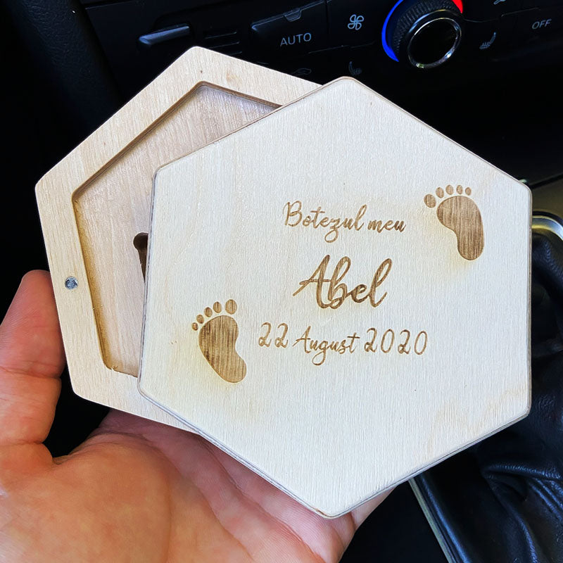 cutie pentru botez cu gravare laser