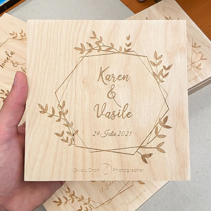 cutie stick personalizat