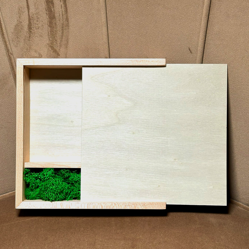 Cutie din lemn cu capac glisant pentru stick și poze 10/15cm